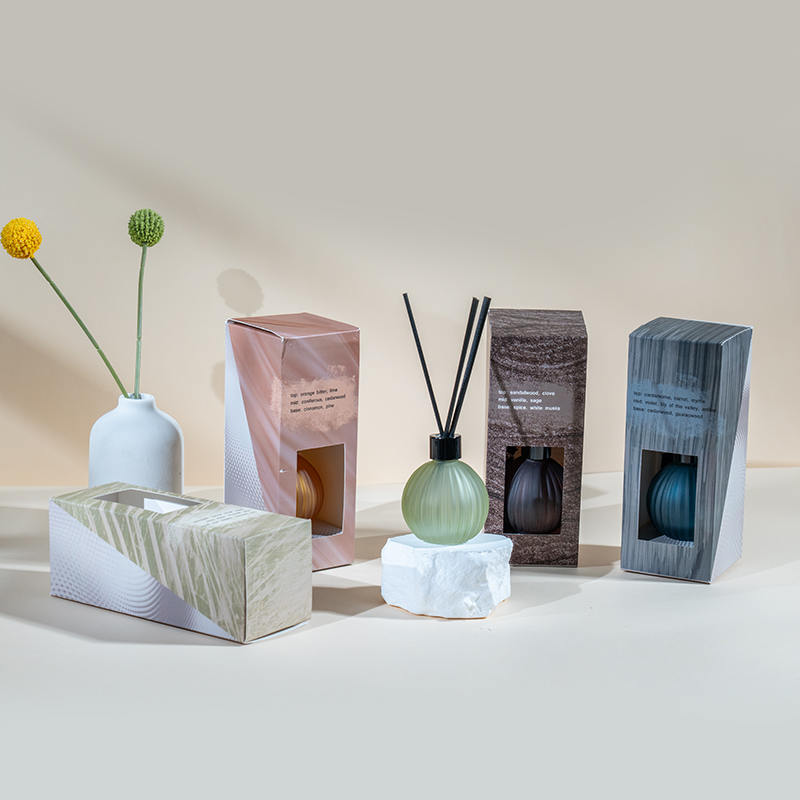 Bóng đèn thủy tinh nhỏ có sọc dọc làm bay hơi chai khuếch tán sậy-nhà sản xuất máy khuếch tán mùi hương tại nhà