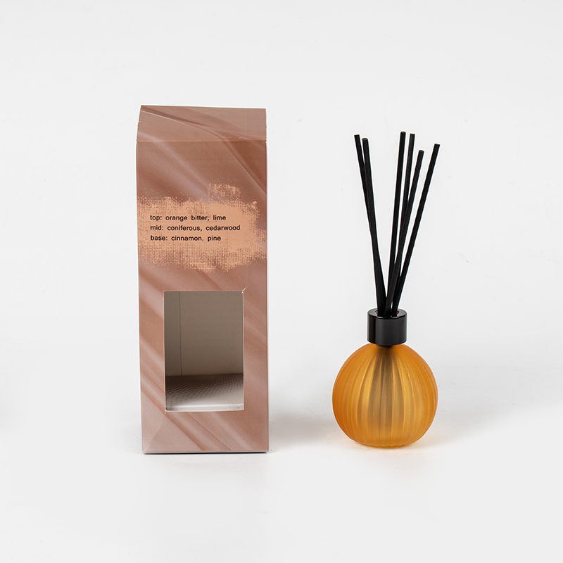 Bóng đèn thủy tinh nhỏ có sọc dọc làm bay hơi chai khuếch tán sậy-nhà sản xuất máy khuếch tán mùi hương tại nhà